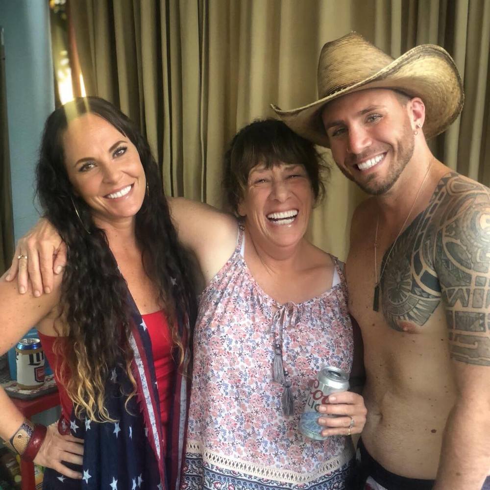 Meet your Posher, Courtney